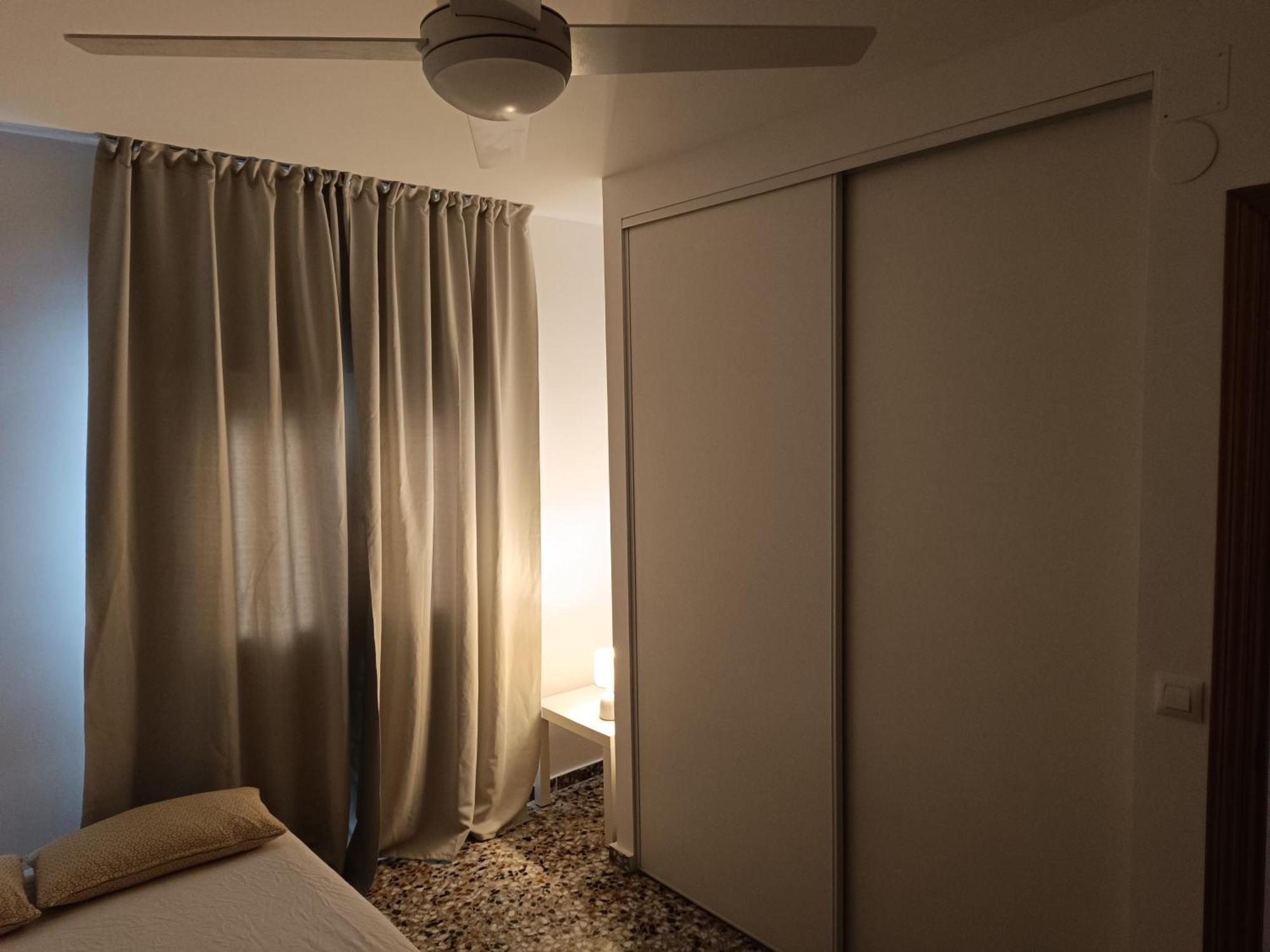 Piso En 148 M2 Con Ascensor ,4 Hab *